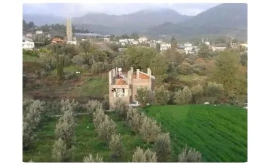 アパート Villa Emirhan 2, Doga Ile Vadi Icinde, Sakinlik フェティエ